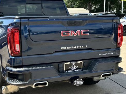 Used 2022 GMC Sierra 1500 Denali w/ Technology Package AWD/4WD image 6