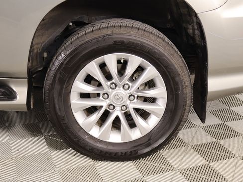 Used 2023 Lexus GX 460 Premium image 19