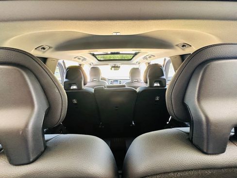 Used 2019 Volvo XC90 T6 Momentum w/ Advanced Package AWD/4WD image 28