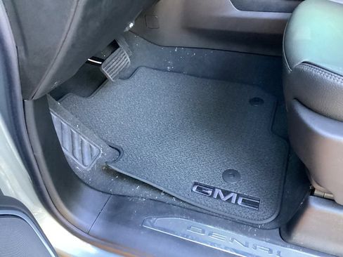 New 2025 GMC Sierra 1500 Denali AWD/4WD image 26