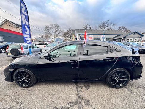 Used 2018 Honda Civic EX image 7