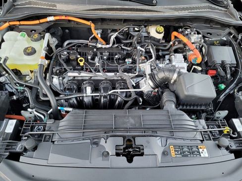 Used 2024 Ford Escape ST-Line w/ Equipment Group 301A image 9