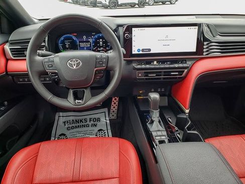 Used 2025 Toyota Camry XSE image 24