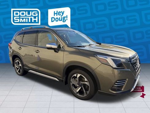 Used 2023 Subaru Forester Touring w/ Popular Package #2 AWD/4WD image 5