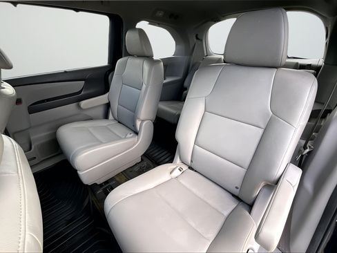 Used 2015 Honda Odyssey EX-L image 19
