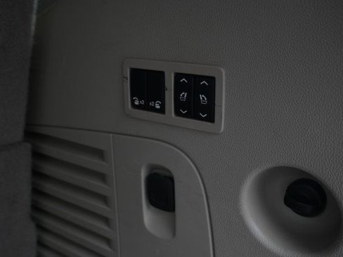 Used 2020 Cadillac Escalade Luxury image 65