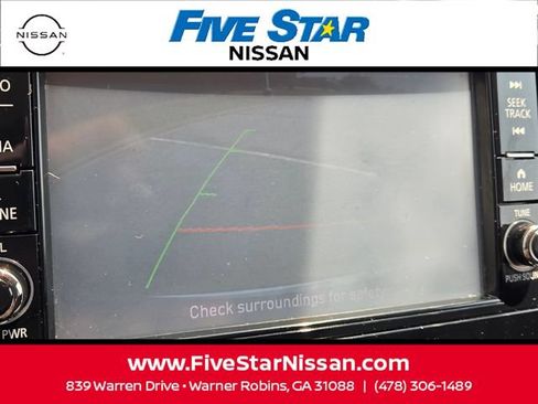 Used 2020 Mitsubishi Outlander ES FWD image 20