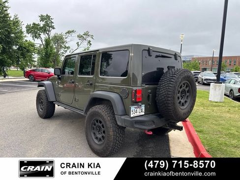 Used 2015 Jeep Wrangler Unlimited Rubicon AWD/4WD image 5