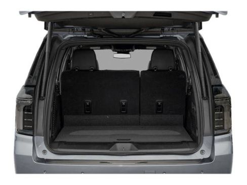 New 2026 Chevrolet Suburban LT AWD/4WD image 13