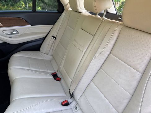 Used 2022 Mercedes-Benz GLE 350 image 16