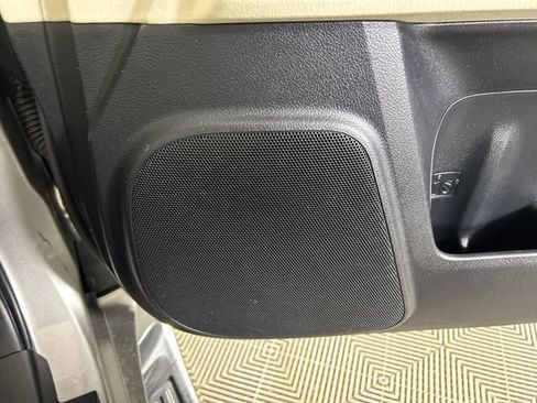 Used 2023 Lexus GX 460 Premium w/ Premium Package image 30