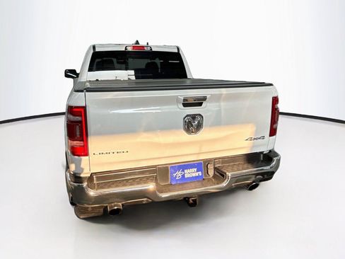 Used 2022 RAM 1500 Limited AWD/4WD image 9