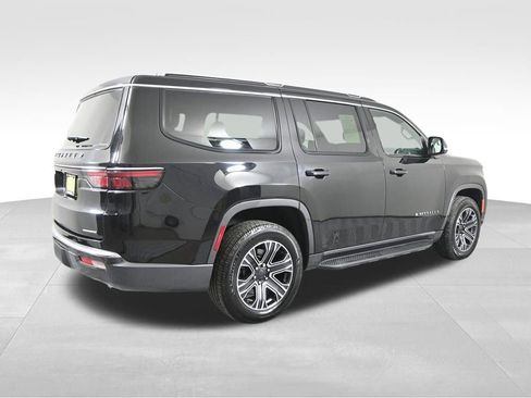 Used 2022 Jeep Wagoneer Series III image 6