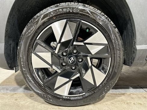 Used 2025 Hyundai Kona SEL AWD/4WD image 28