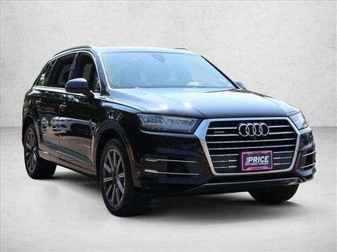 Used 2017 Audi Q7 3.0T Prestige w/ Prestige Package AWD/4WD image 3