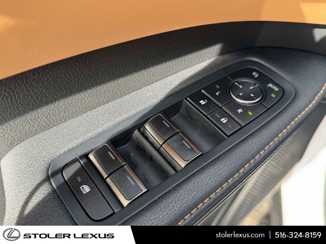 Used 2023 Lexus RX 350 w/ Accessory Package (2T) AWD/4WD image 22
