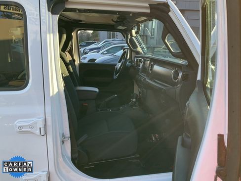 Used 2022 Jeep Wrangler Unlimited Rubicon 4xe w/ Cold Weather Group image 62