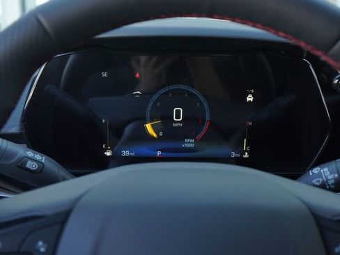 New 2026 Chevrolet Trax RS w/ Sunroof Package image 21