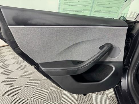 Used 2024 Tesla Model 3 Standard Range RWD image 22