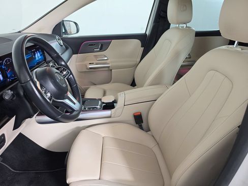 Used 2022 Mercedes-Benz GLA 250 image 8