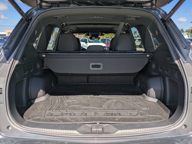Used 2025 Subaru Forester Premium w/ Convenience Package #1 AWD/4WD image 13