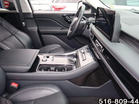 Used 2026 Lincoln Aviator AWD image 20