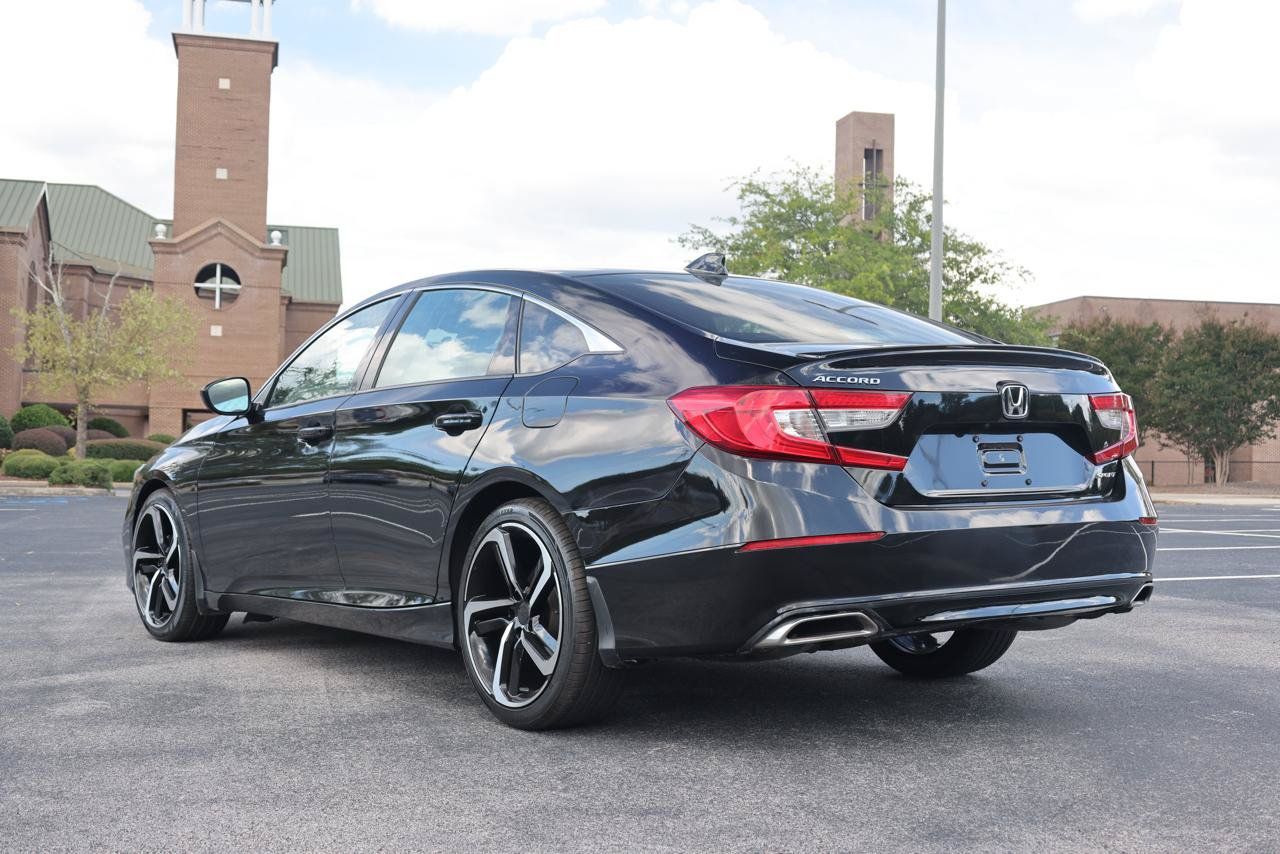 Used 2022 Honda Accord Sport image 3