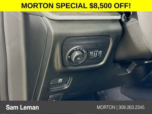 New 2025 Jeep Grand Cherokee Limited w/ Black Appearance Package image 10