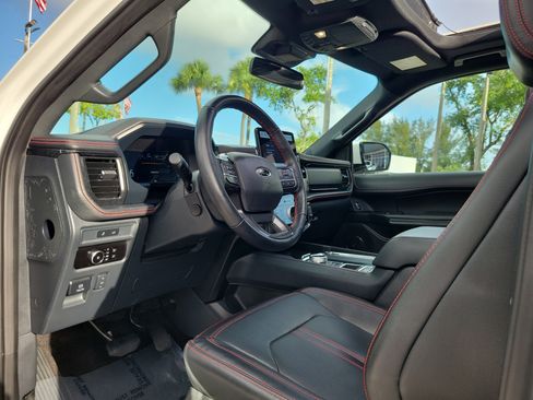 Used 2023 Ford Expedition Max Limited RWD image 9