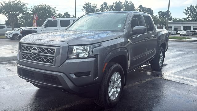 Used 2023 Nissan Frontier SV w/ Tow Package AWD/4WD image 3