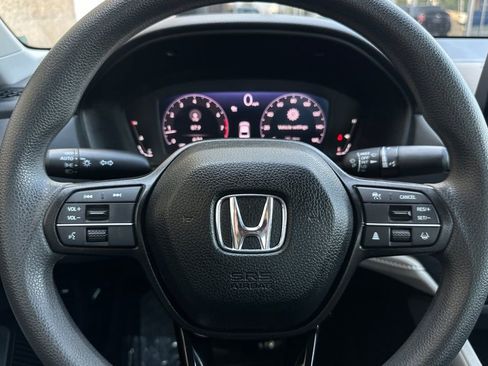 Certified 2025 Honda Accord LX image 25