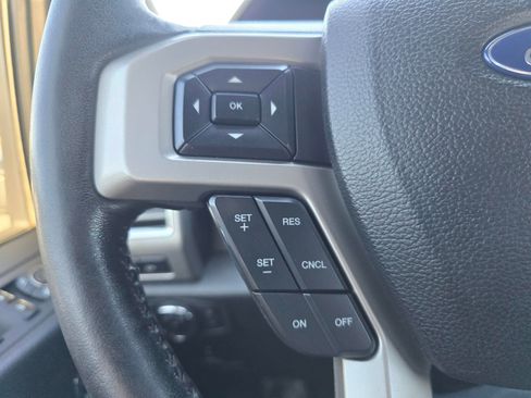 Used 2017 Ford F250 Lariat w/ Lariat Value Package image 23