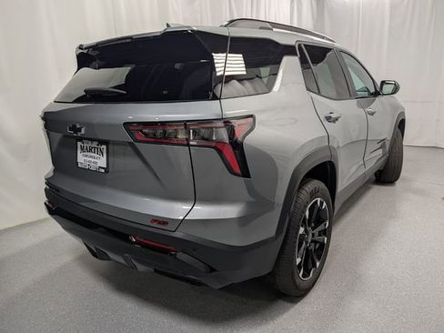 New 2026 Chevrolet Equinox RS w/ Convenience Package III AWD/4WD image 3