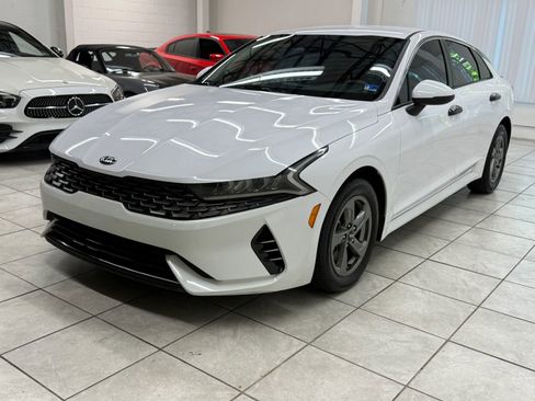 Used 2021 Kia K5 LXS FWD image 3