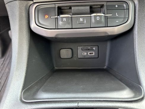 Used 2023 GMC Acadia AT4 image 15