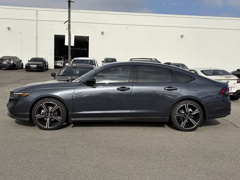Used 2026 Honda Accord SE image 2