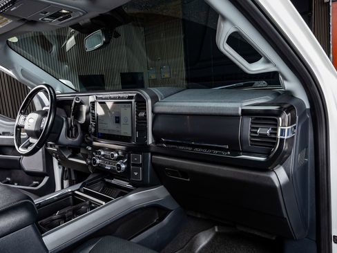 Used 2023 Ford F450 Lariat w/ Lariat Ultimate Package image 18