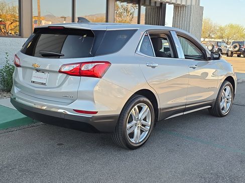 Used 2020 Chevrolet Equinox LT image 8