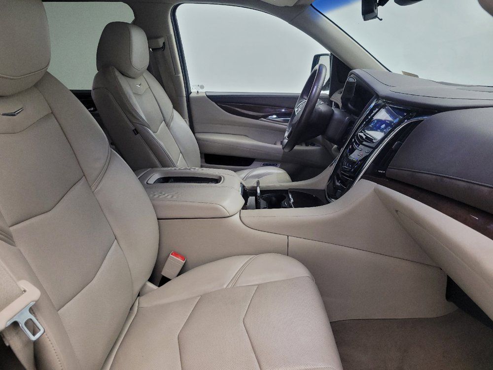 Used 2017 Cadillac Escalade Premium Luxury RWD image 21