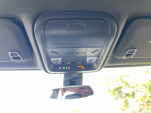 Used 2021 Cadillac XT5 Luxury image 18