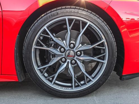 Used 2024 Chevrolet Corvette Stingray Premium Cpe w/ 3LT RWD image 11