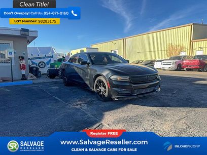 Used 2017 Dodge Charger SE w/ Blacktop Package