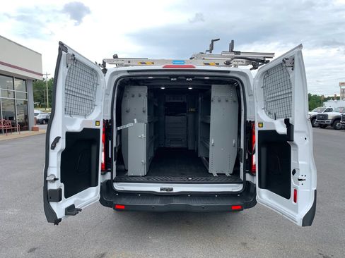 Used 2018 Ford Transit 250 148 Low Roof RWD image 28