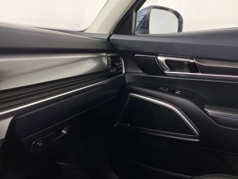 Used 2025 Kia Telluride S image 24