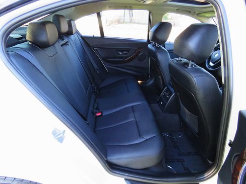 Used 2015 BMW 328i Sedan image 17