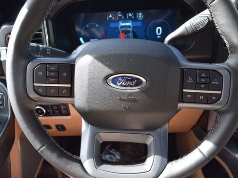 New 2026 Ford F250 Lariat w/ Chrome Package AWD/4WD image 9