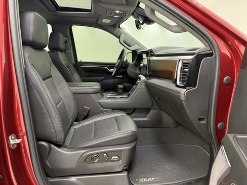 Used 2024 GMC Sierra 1500 Denali w/ Denali Reserve Package image 28