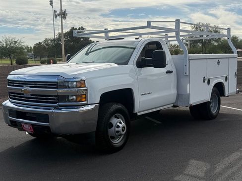Used 2016 Chevrolet Silverado 3500 W/T RWD image 1