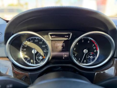 Used 2015 Mercedes-Benz GL 450 4MATIC image 54