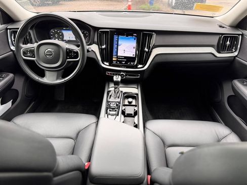 Used 2021 Volvo V60 T5 Cross Country w/ Climate Package AWD/4WD image 25